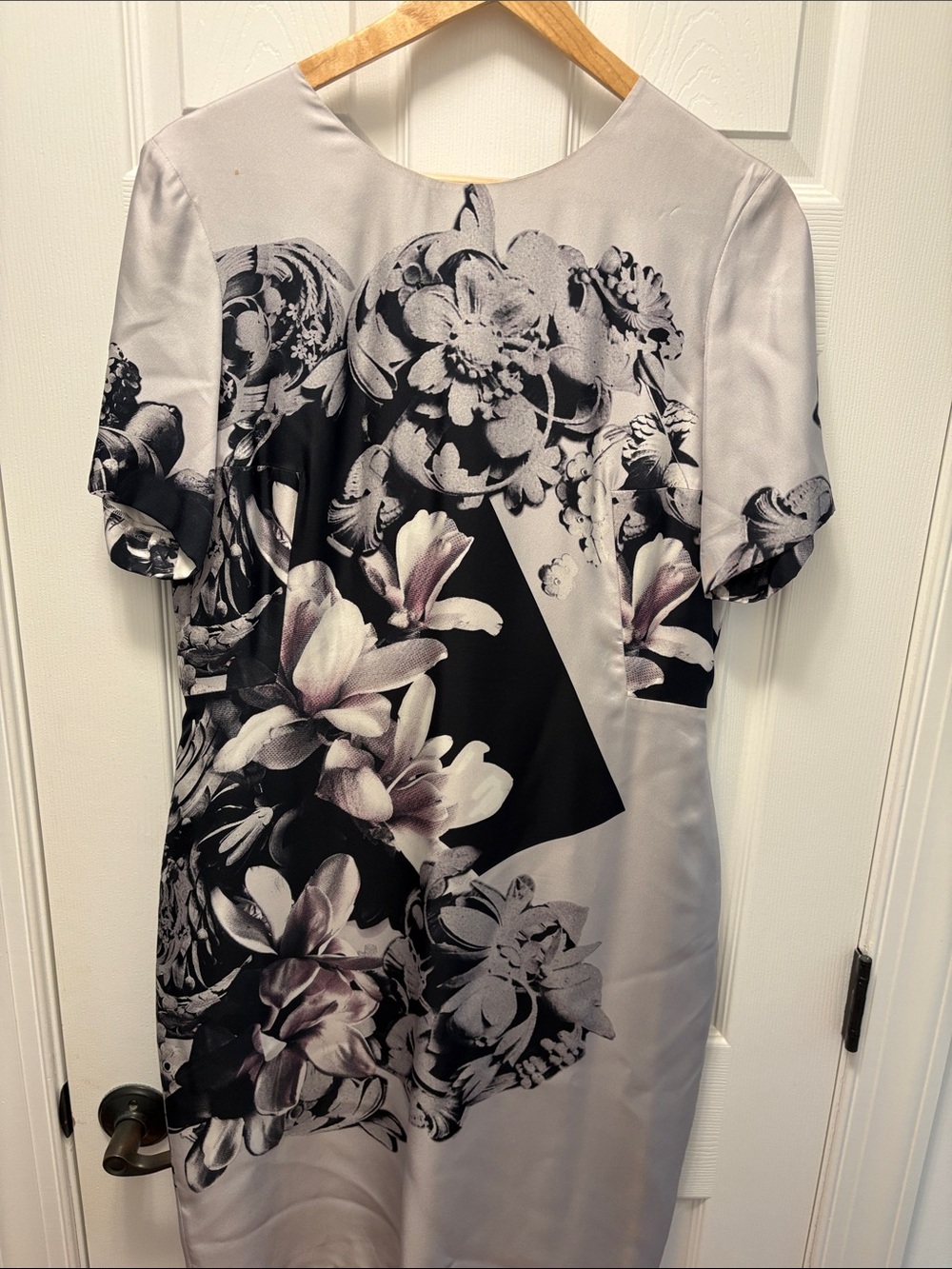 Paul Smith Silk Floral Print Short Sleeve Shift Dress - Black/Gray/Pink&White